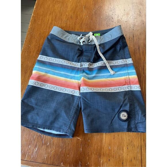 Quiksilver boys gray and rainbow boy’s board shorts 23/7 - Picture 1 of 3